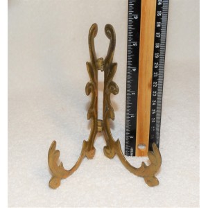 Vintage Ornate Brass Hinged Display Easel Plate Stand-Book Holder-5 5/8” tall    323386548474